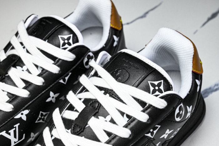 LOVT SNEAKER lv-422